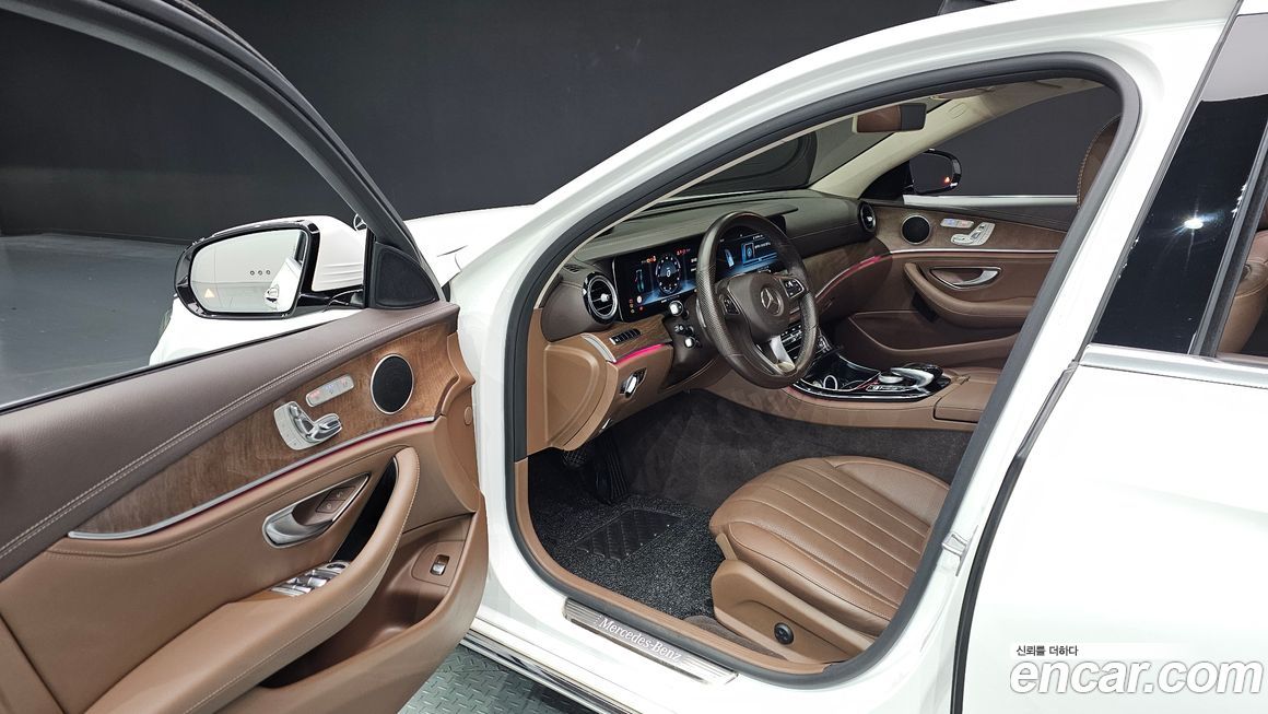 Mercedes-Benz E-Class 2017