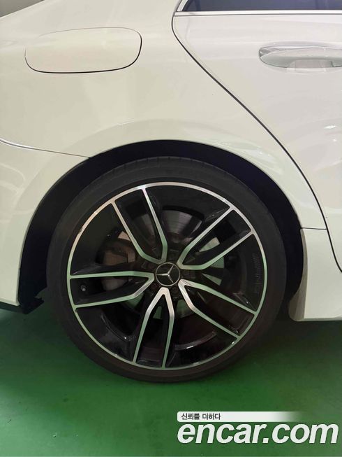 Mercedes-Benz CLS-Class 2023