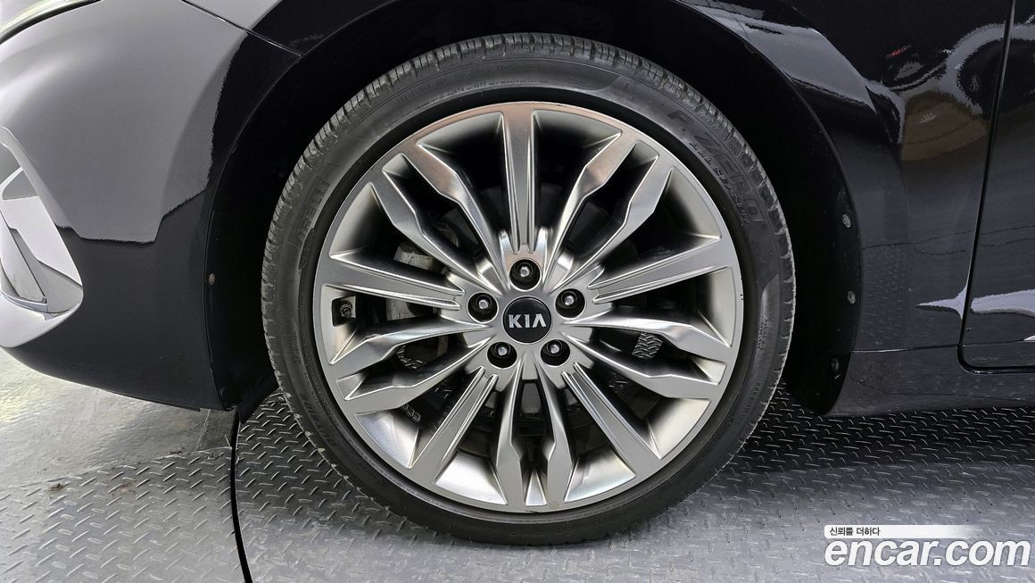 Kia K7 2021