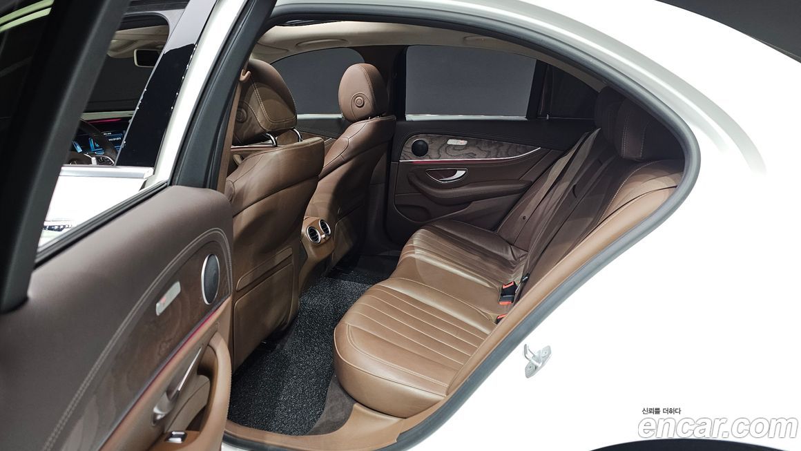 Mercedes-Benz E-Class 2017