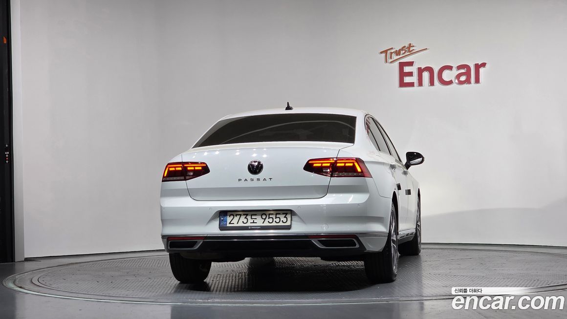 Volkswagen Passat 2022