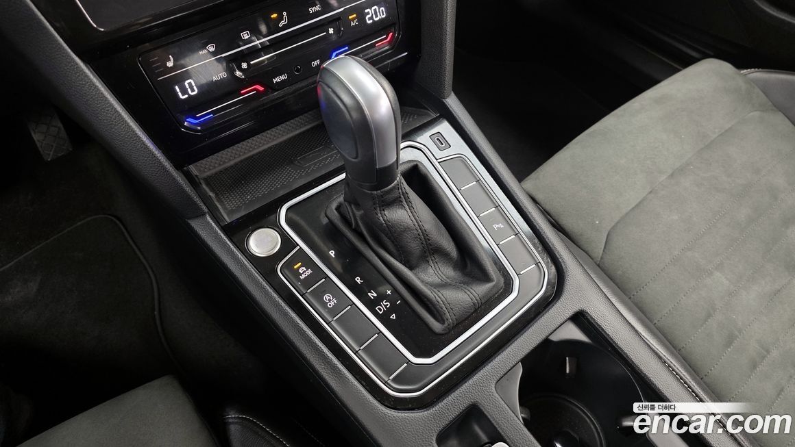 Volkswagen Passat 2022