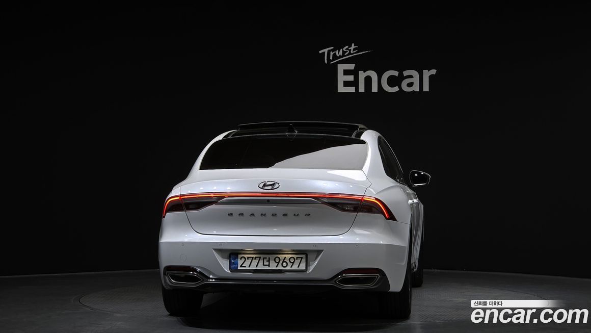 Hyundai Grandeur 2021