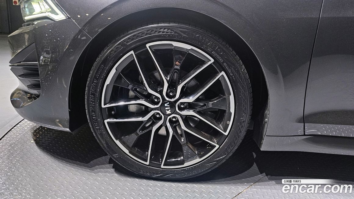 Kia K5 2021