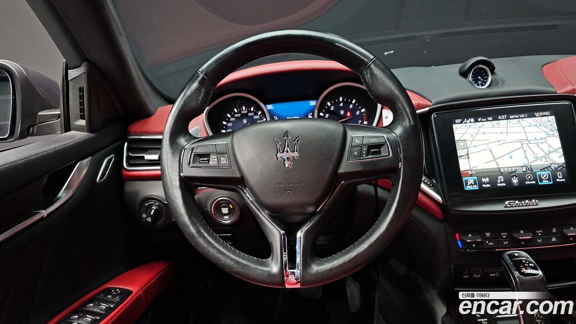 Maserati Ghibli 2019