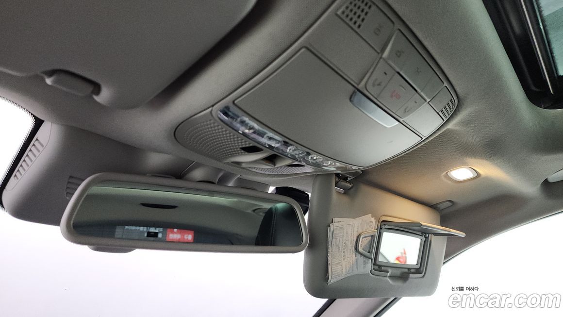 Mercedes-Benz GLC-Class 2019