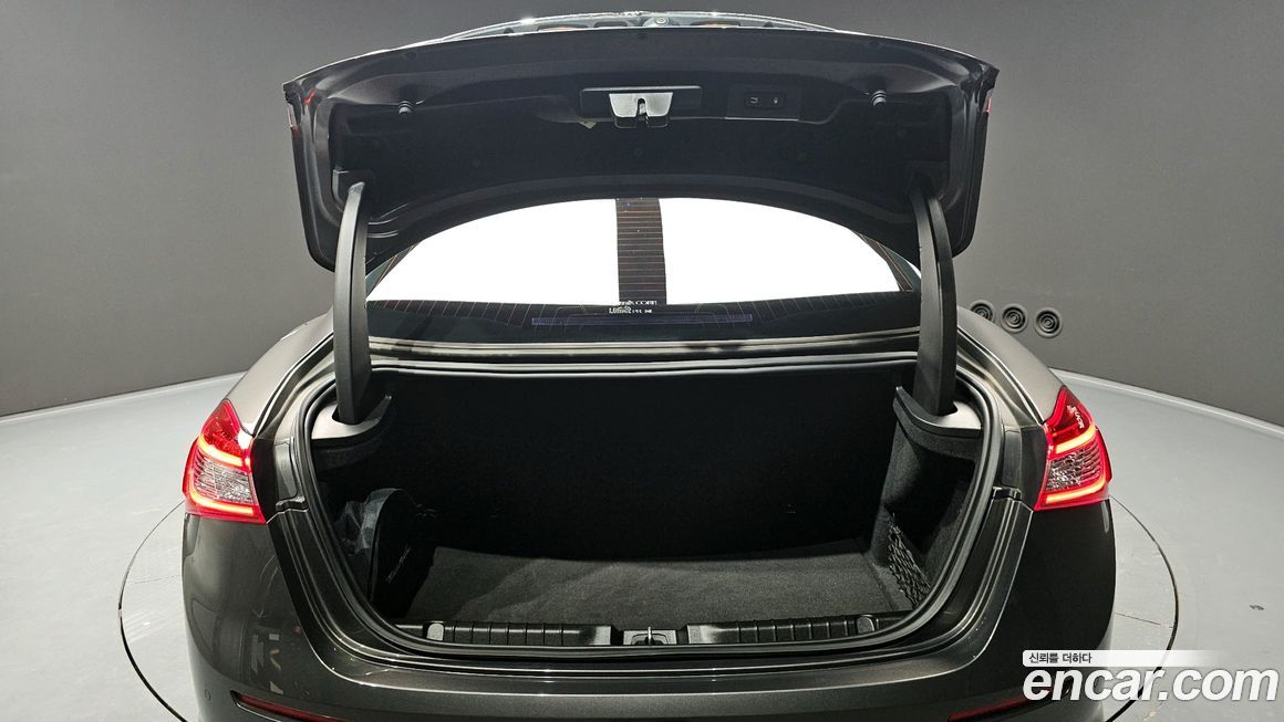 Maserati Ghibli 2019