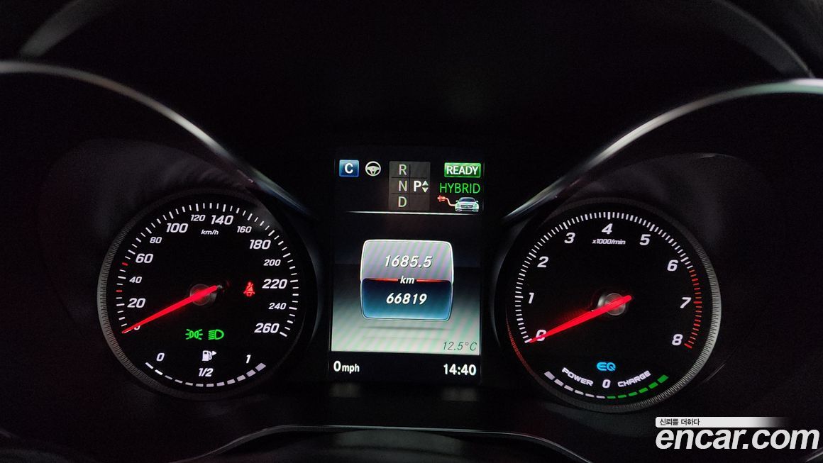 Mercedes-Benz GLC-Class 2019