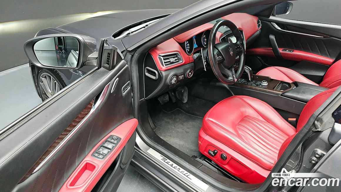 Maserati Ghibli 2019