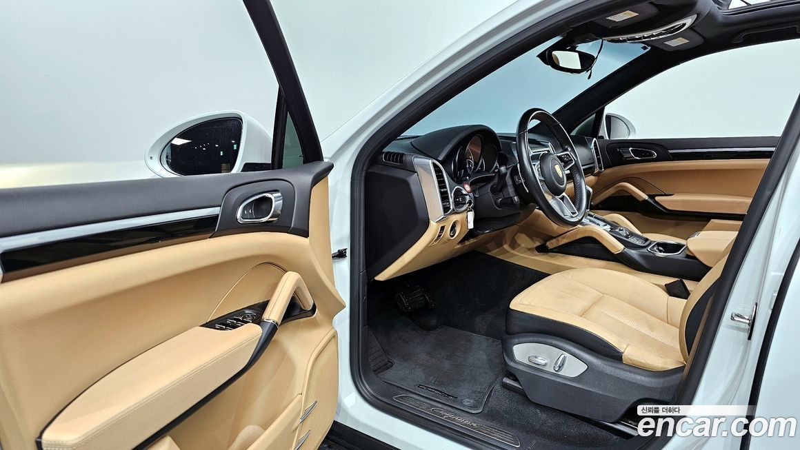 Porsche Cayenne 2016