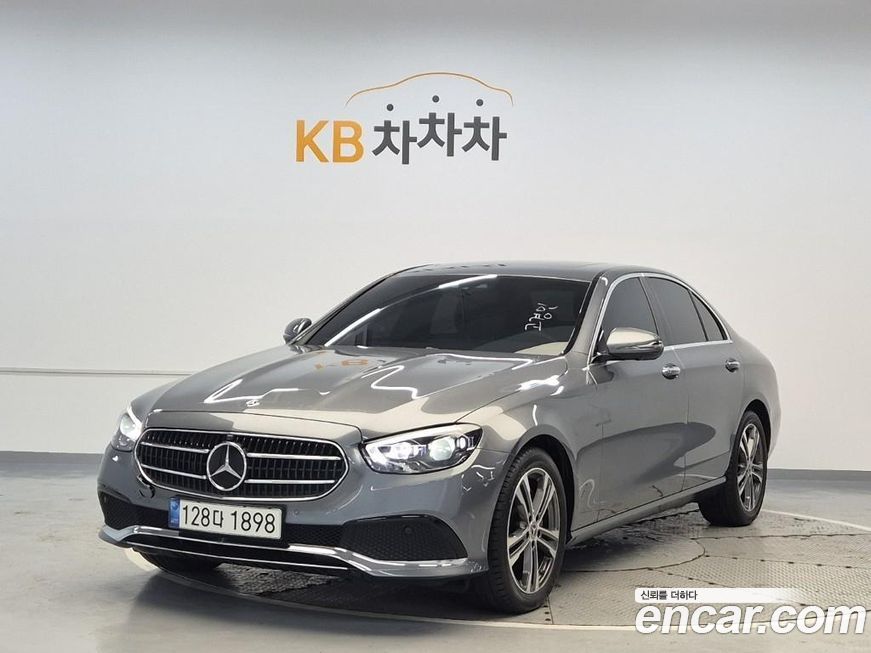 Mercedes-Benz E-Class 2021