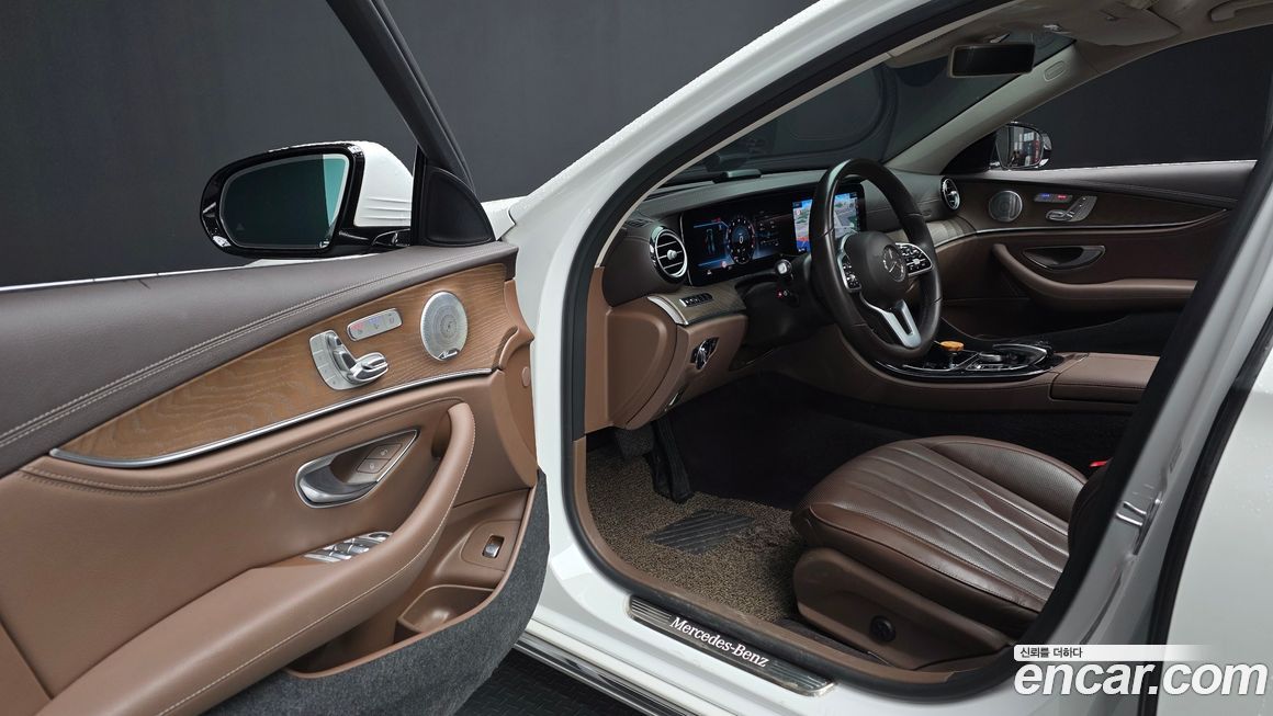 Mercedes-Benz E-Class 2020