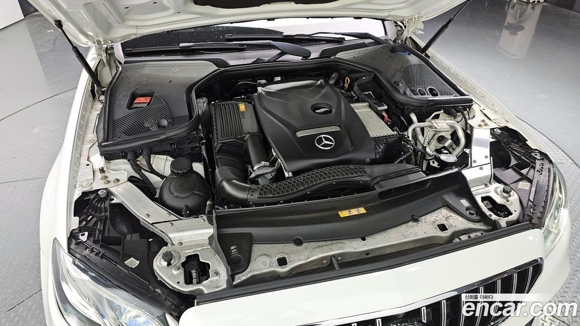 Mercedes-Benz E-Class 2019