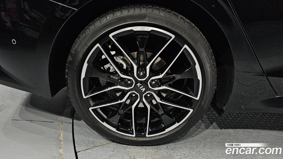 Kia K5 2021