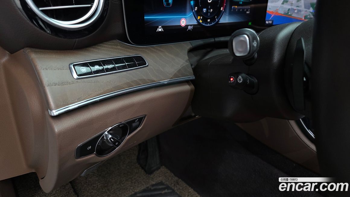 Mercedes-Benz E-Class 2020