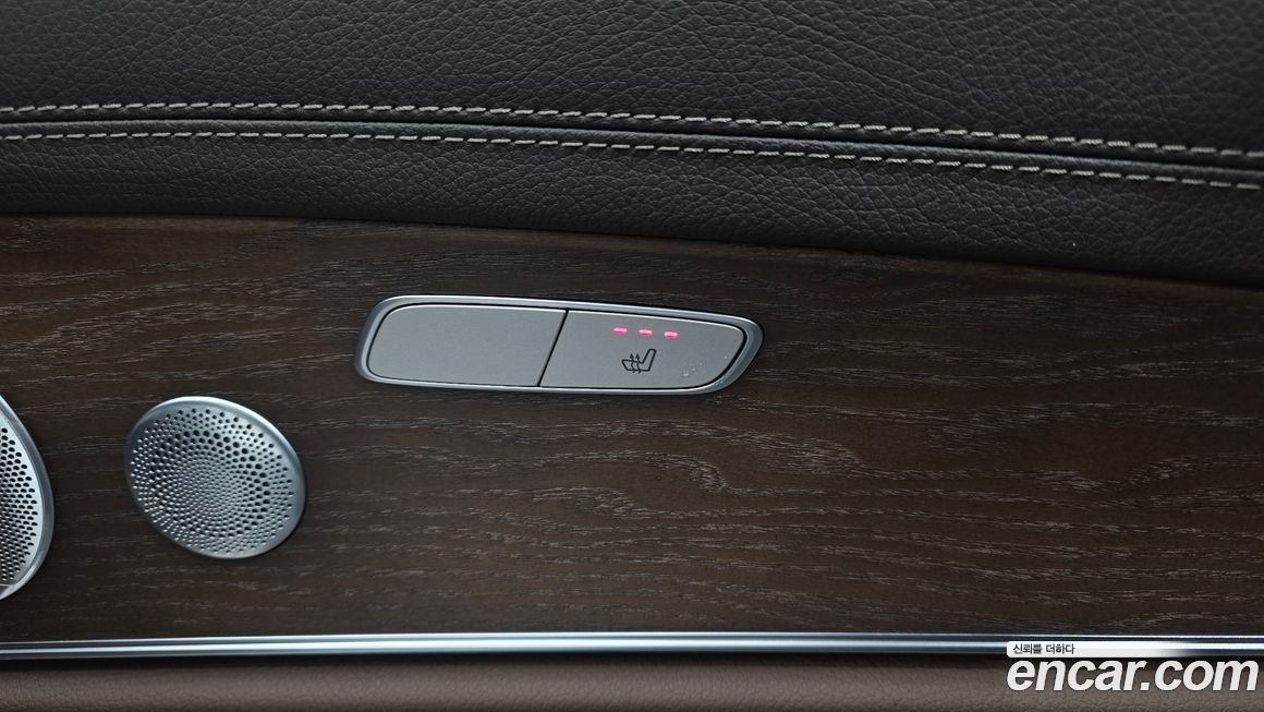 Mercedes-Benz E-Class 2020