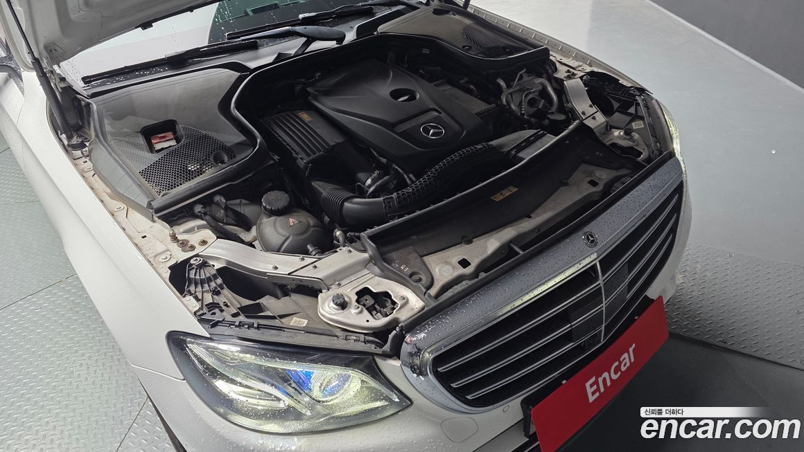 Mercedes-Benz E-Class 2020