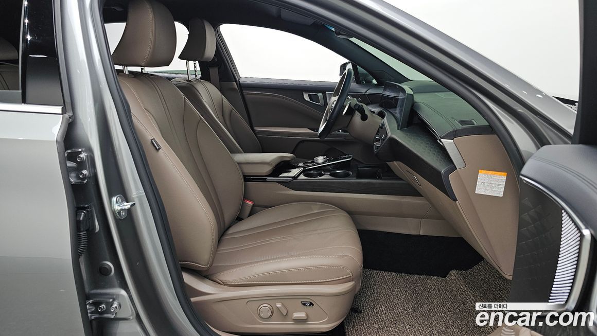 Kia K8 2024