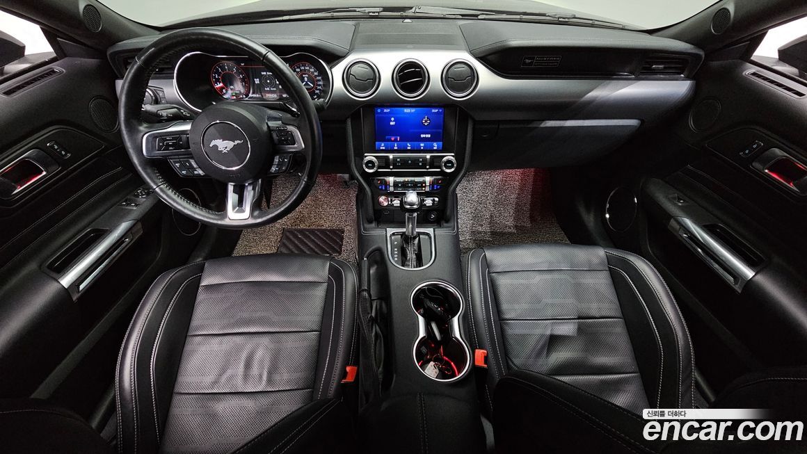 Ford Mustang 2020