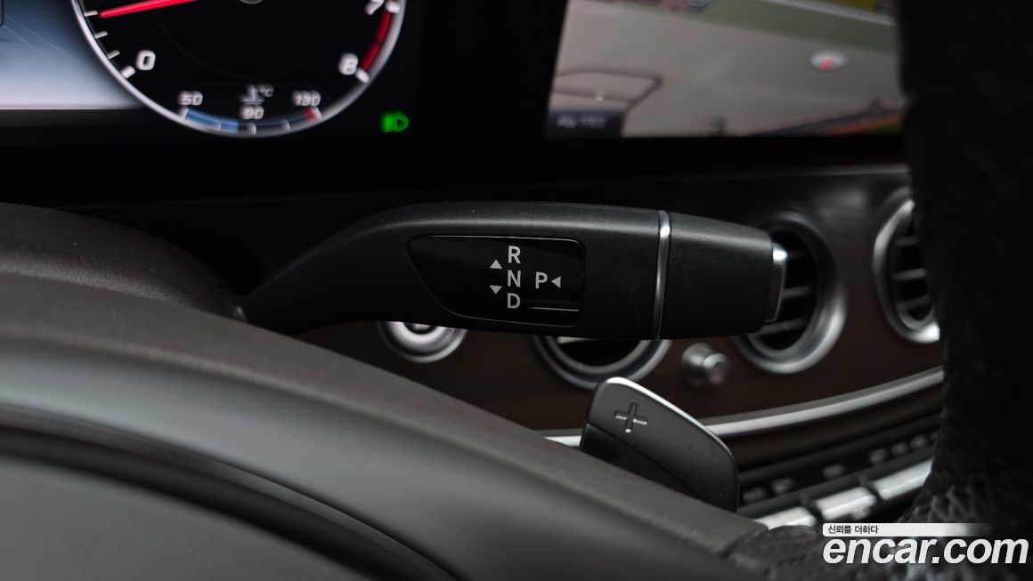 Mercedes-Benz E-Class 2018