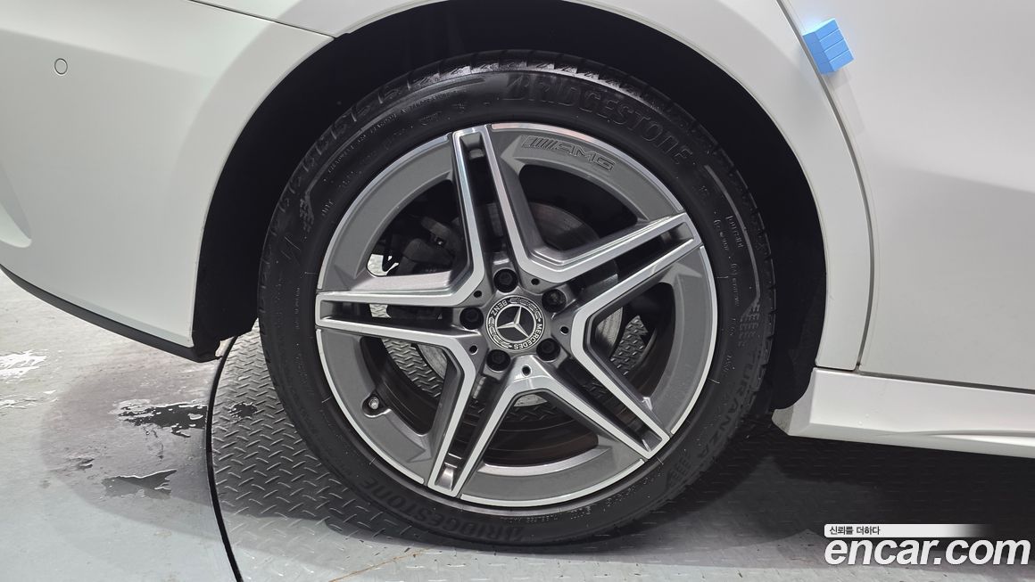 Mercedes-Benz A-Class 2023