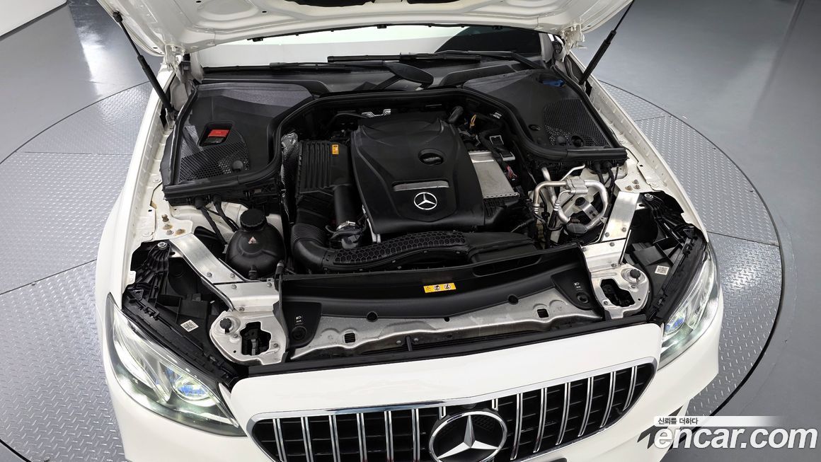 Mercedes-Benz E-Class 2019
