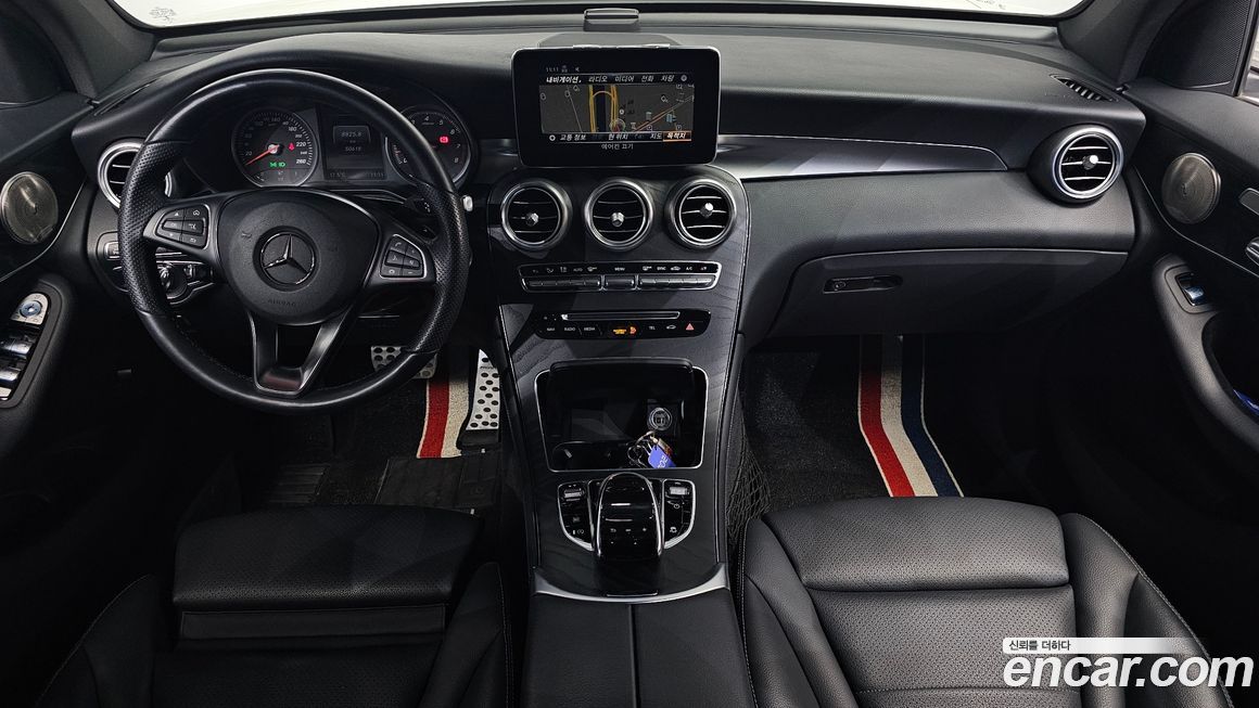 Mercedes-Benz GLC-Class 2019