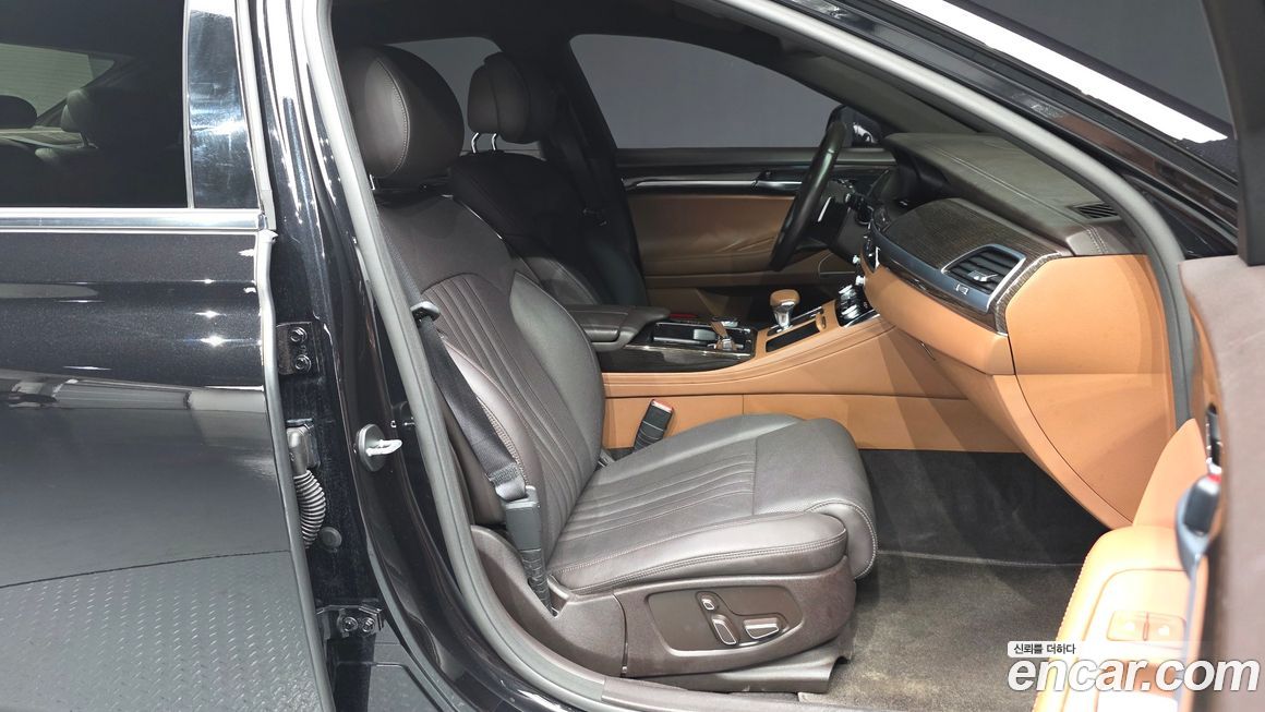 Genesis G90 2021