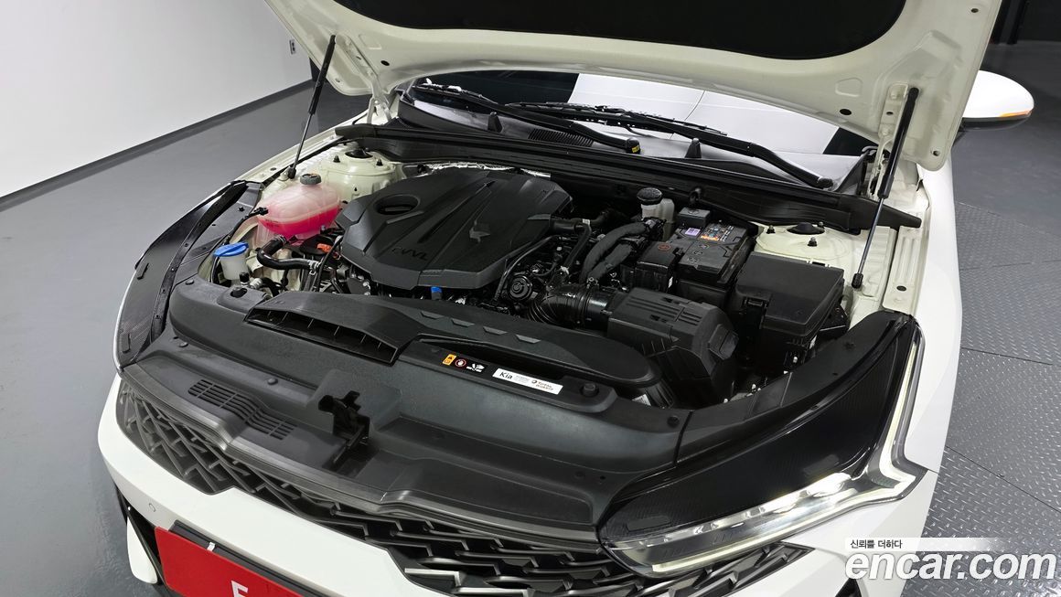 Kia K5 2023