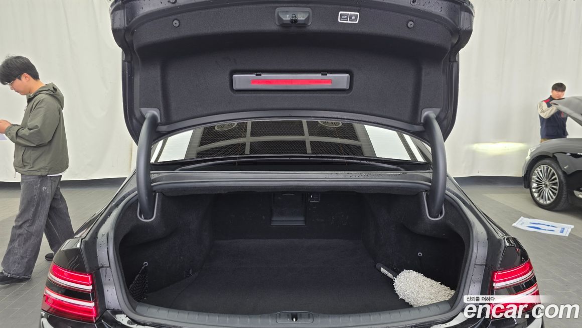 Genesis G80 2021