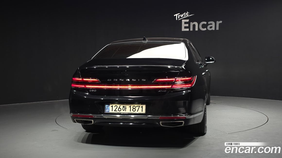 Genesis G90 2021