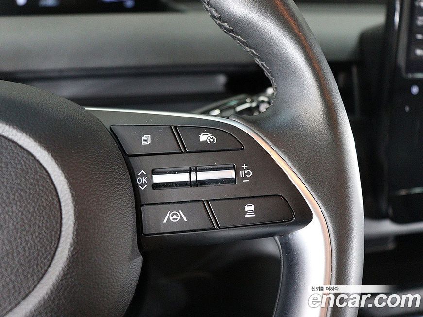 Hyundai Staria 2025
