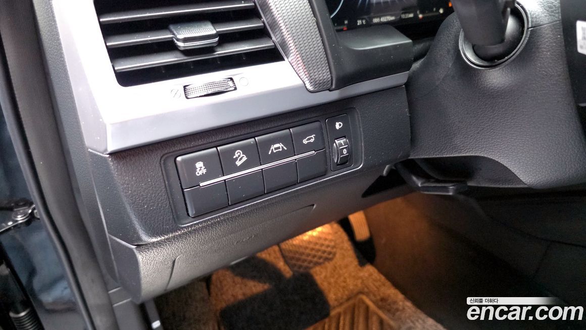 KG_Mobility_Ssangyong Rexton 2022