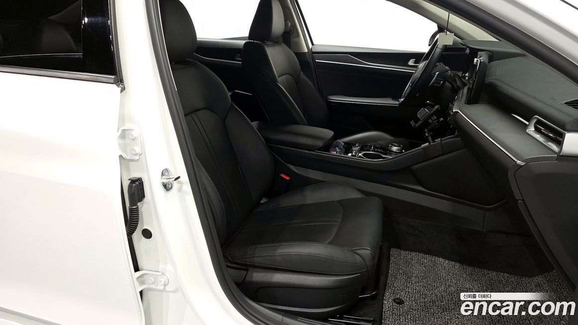 Kia K5 2023