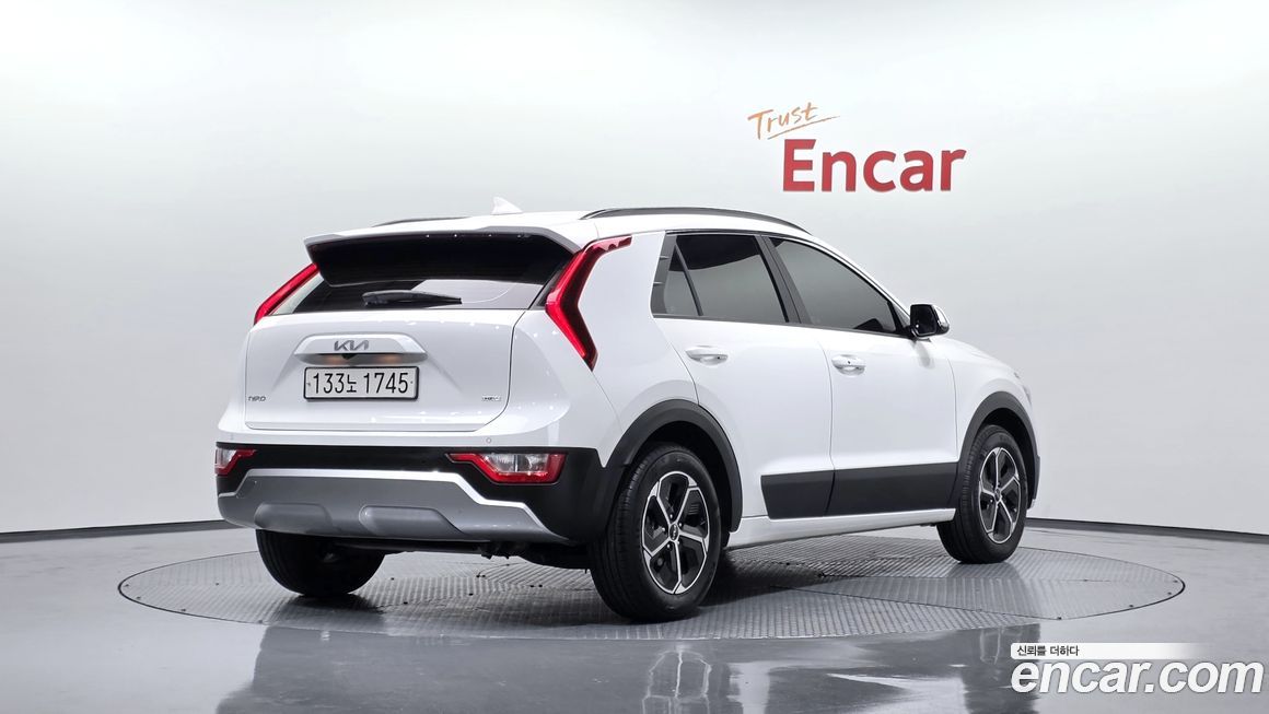 Kia Niro 2025