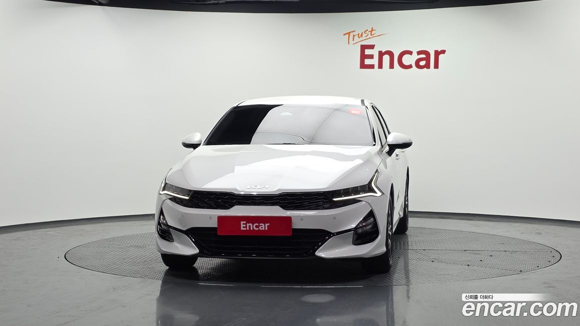 Kia K5 2023