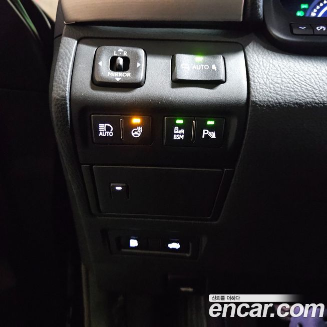 Lexus LS 2016