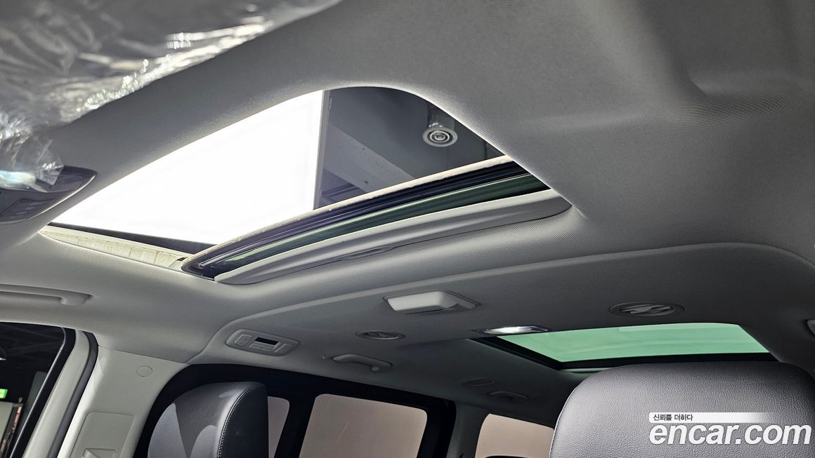 Hyundai Staria 2023