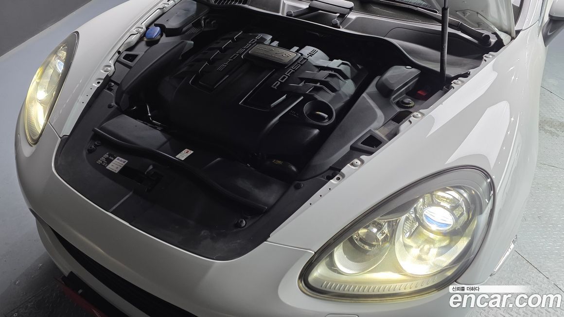 Porsche Cayenne 2014