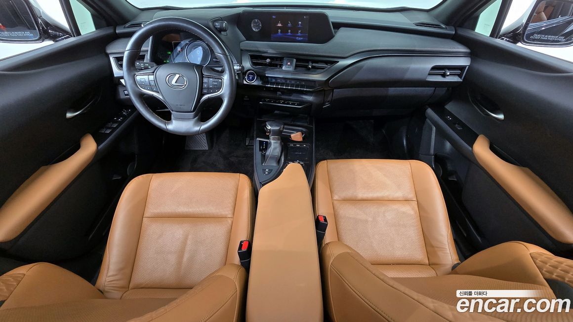 Lexus UX 2020
