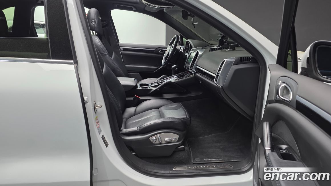 Porsche Cayenne 2014