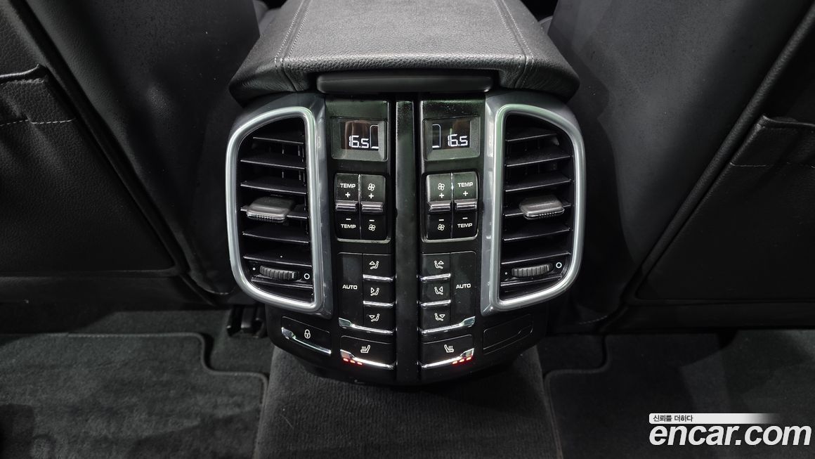 Porsche Cayenne 2014