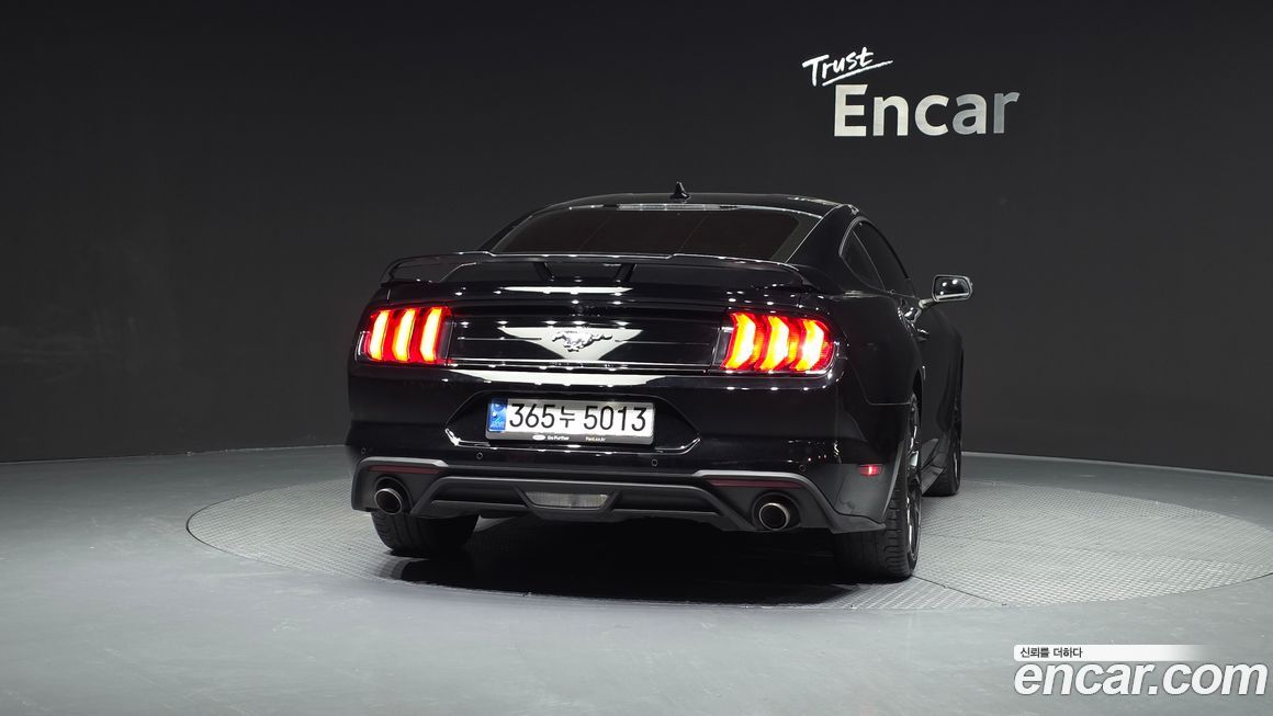 Ford Mustang 2022