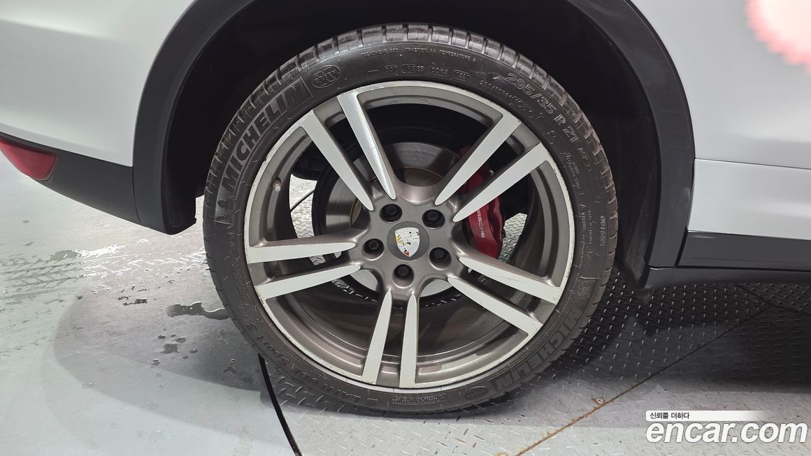 Porsche Cayenne 2014