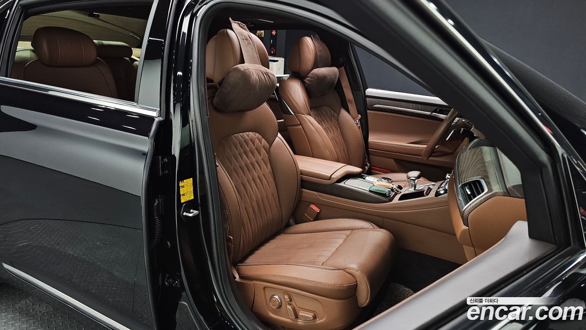 Genesis G90 2020