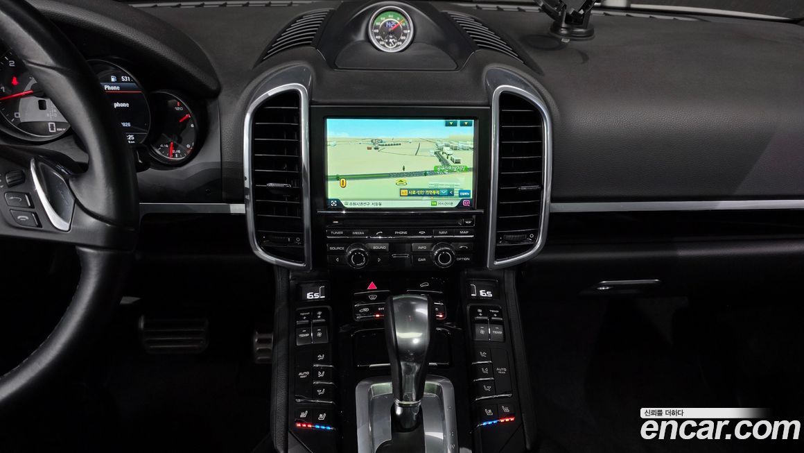 Porsche Cayenne 2014