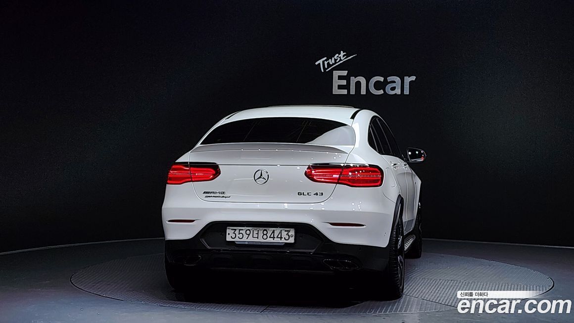 Mercedes-Benz GLC-Class 2019