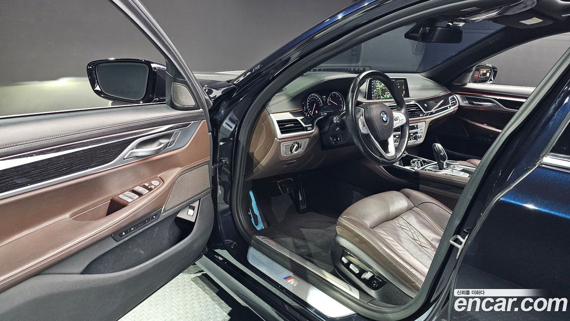 BMW 7-Series 2018