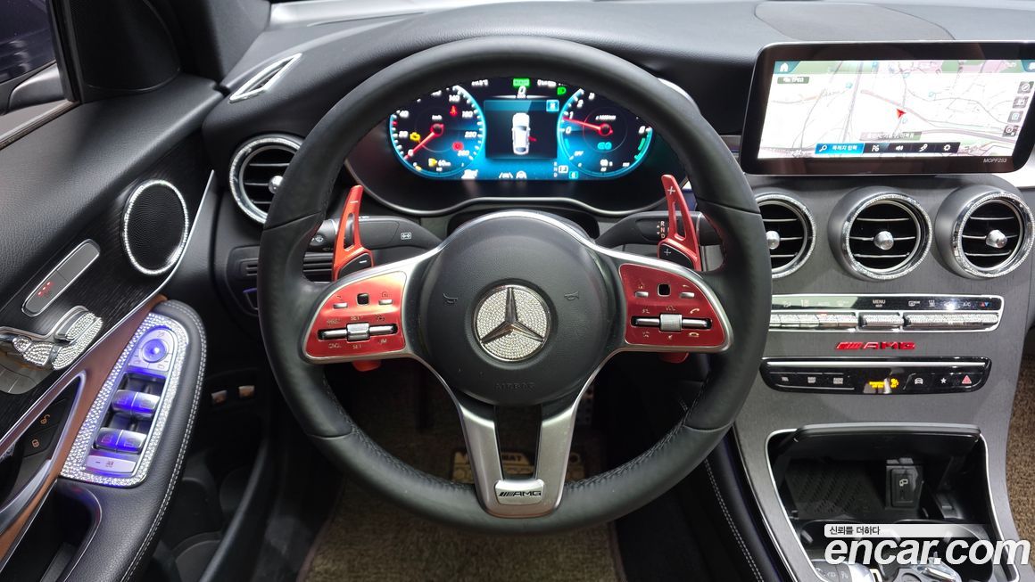 Mercedes-Benz GLC-Class 2021