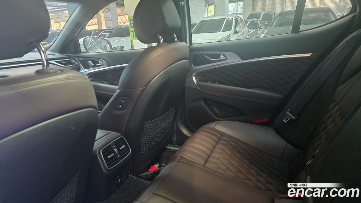 Genesis G70 2023